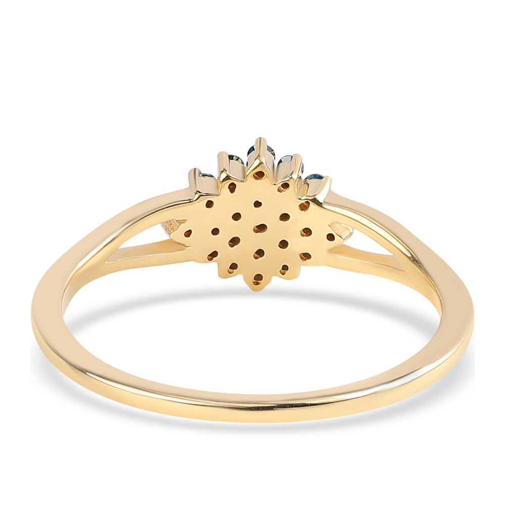 Anillo de Plata Bañada en Oro con Diamante Azul