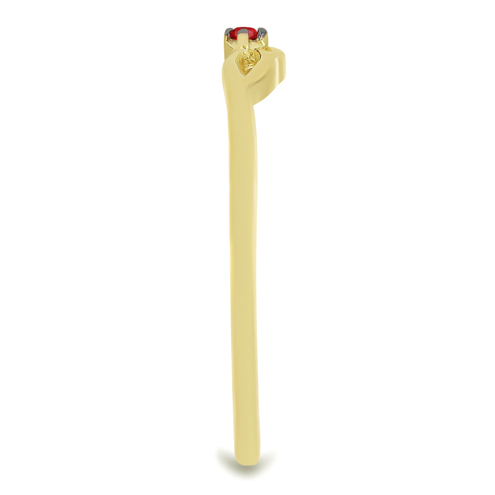 Anillo de Plata Bañada en Oro con Diamante Rojo