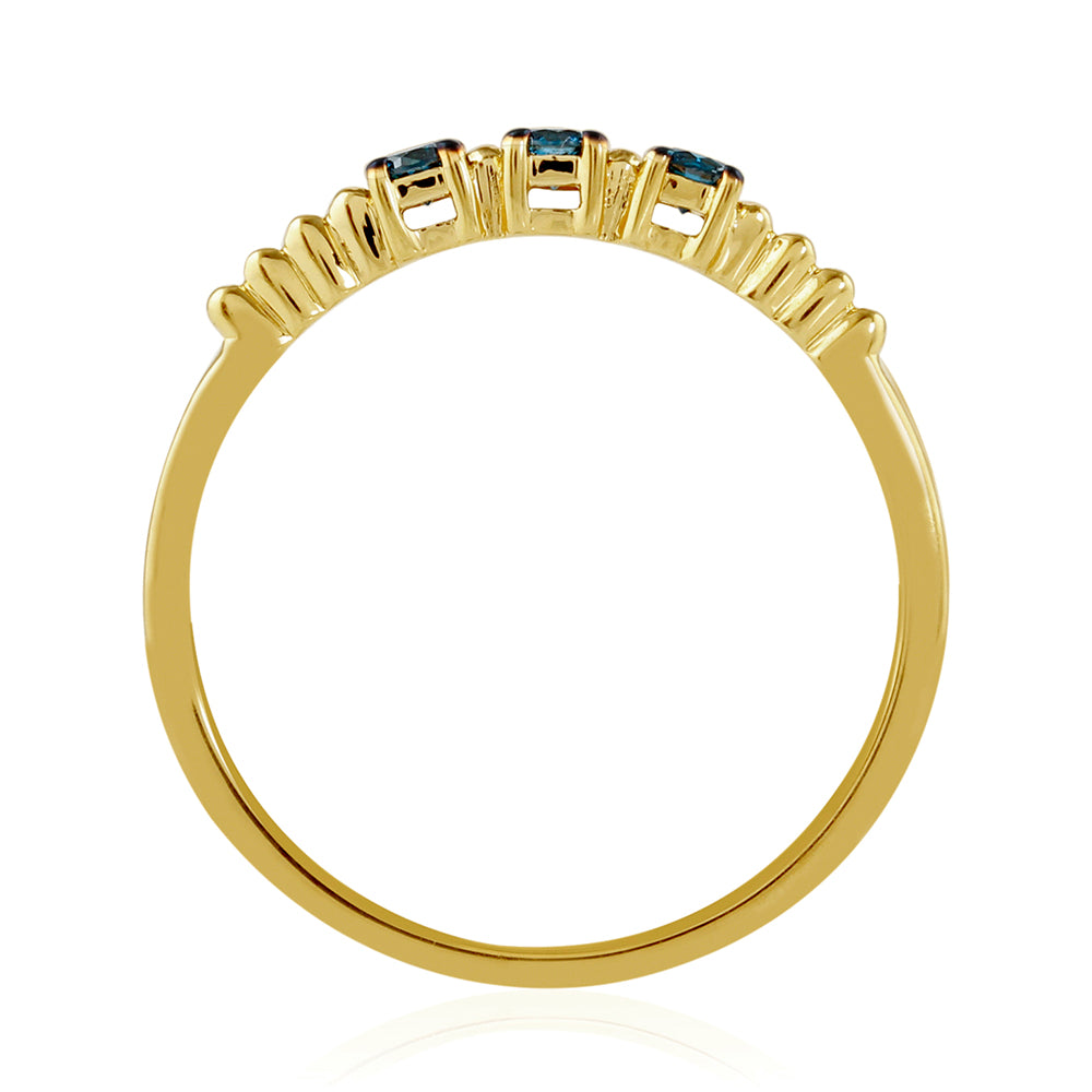 Anillo de Plata Bañada en Oro con Diamante Azul