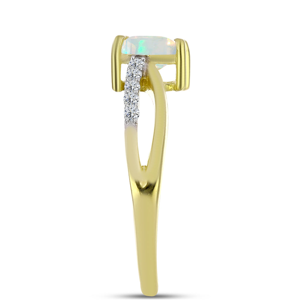Anillo de Plata Bañada en Oro con Ópalo Welo y Topacio Blanco