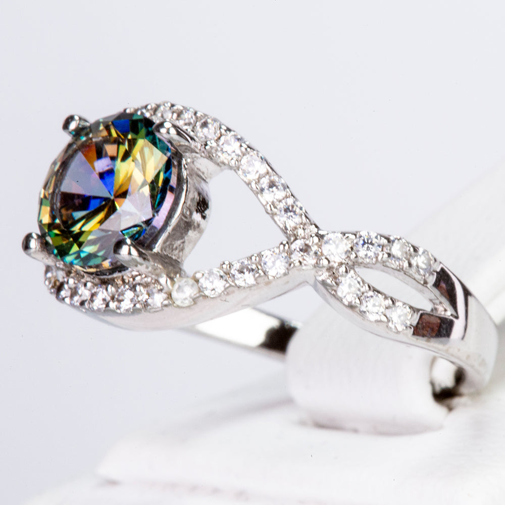 Anillo de Aleación Bañado en Oro con Cristal Emporia® Verde y Cristal Emporia® Blanco 2 