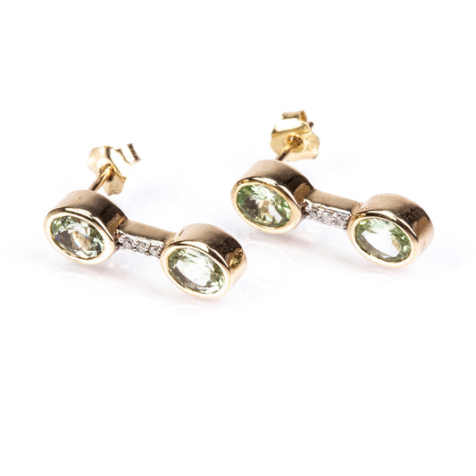Pendientes de Oro 9K con Granate Kijani y Diamante blanco