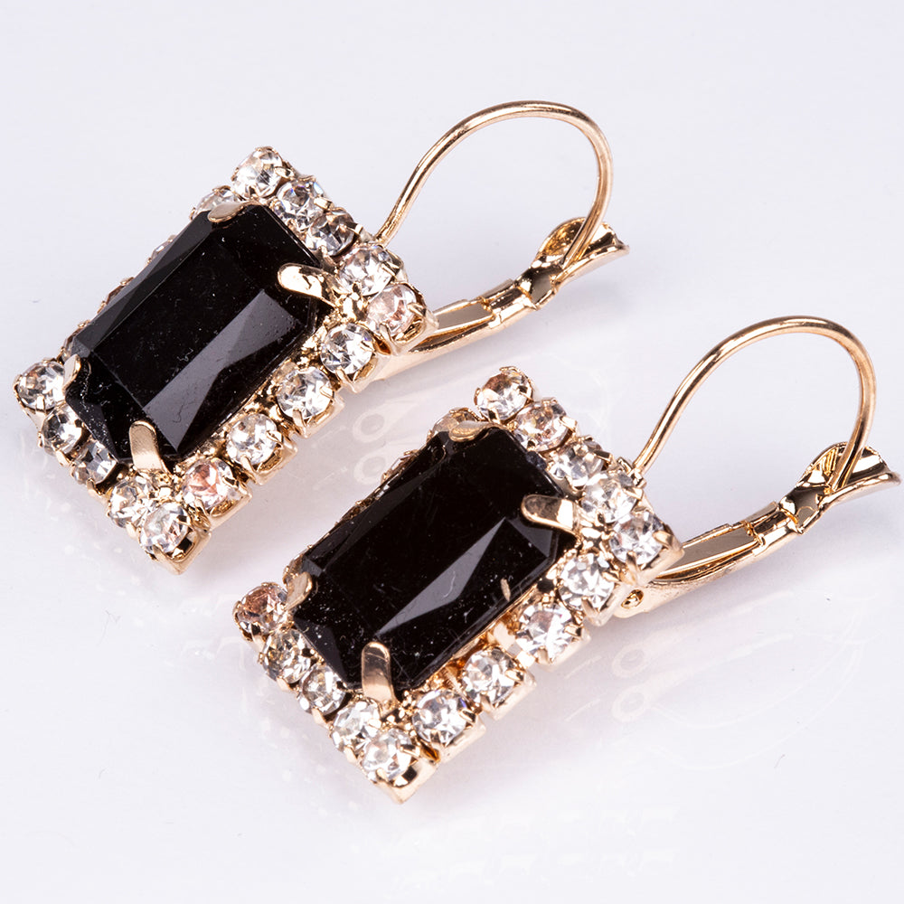 Conjunto de joyas Emporia de 5 piezas, de alta calidad y en tono dorado, presentado en una exclusiva caja de regalo con efecto piel (incluye reloj, pulsera, collar, pendientes y anillo, con cristales Emporia blancos y negros). 6 