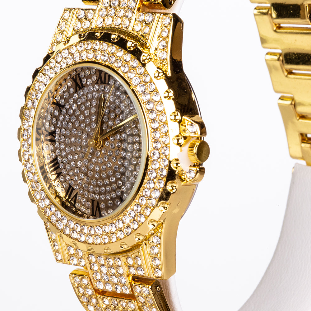 Conjunto de joyas Emporia de 4 piezas, de alta calidad y en tono dorado, presentado en una exclusiva caja de regalo con efecto piel (incluye reloj, pulsera, collar grueso y collar con colgante de cruz con cristal blanco Emporia).