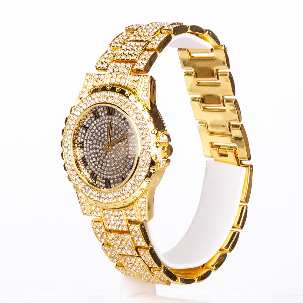 Conjunto de joyas Emporia de 4 piezas, de alta calidad y en tono dorado, presentado en una exclusiva caja de regalo con efecto piel (incluye reloj, pulsera, collar grueso y collar con colgante de cruz con cristal blanco Emporia). 4 