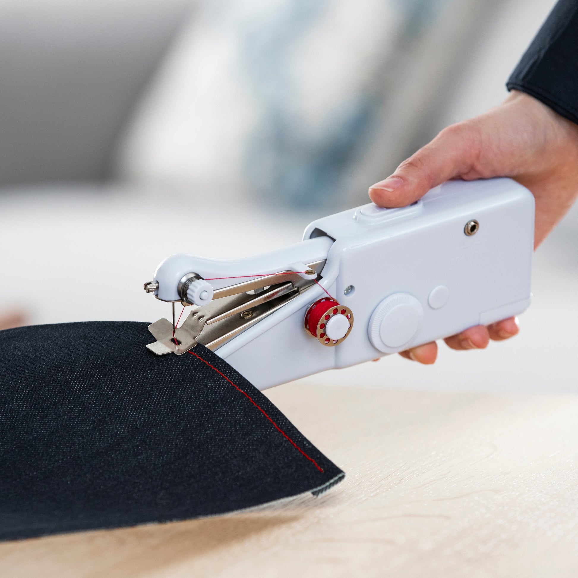 Máquina de coser portátil mini Magic Stitch 1 