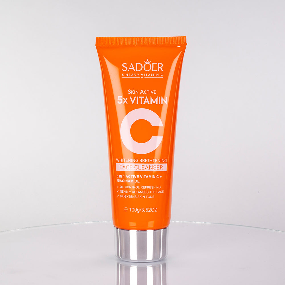 Set de regalo SADOER 5x Vitamina C para unificar el tono de la piel e hidratar el rostro – 6 piezas 6 