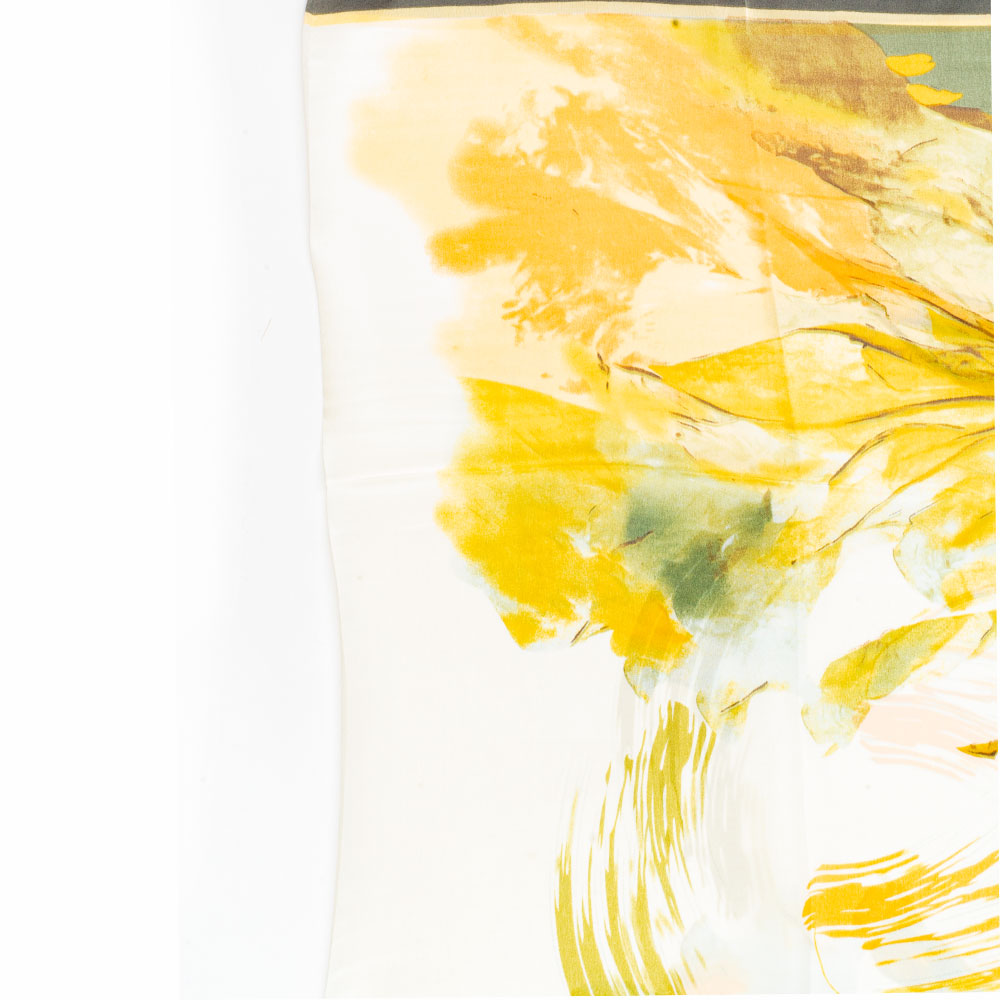 Bufanda impresión lilas , 85 x 180 cms, verde, 100% seda vegana 2 