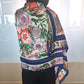 Bufanda con estampado de orquídeas, azul, 85 × 180 cm, 100 % seda vegana.