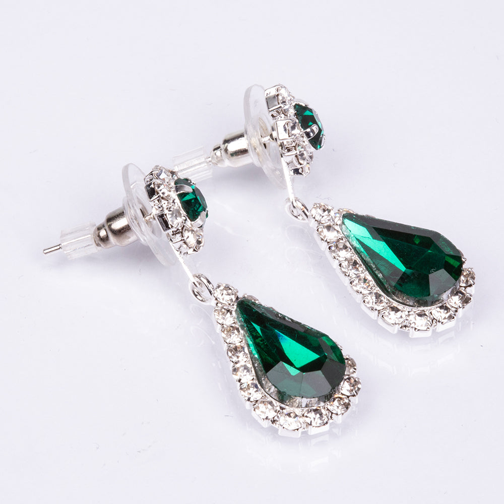 Conjunto de Aleación Bañado en Oro con Cristal Emporia® Verde y Cristal Emporia® Blanco ( Collar +Pendientes +Pulsera +Anillo )