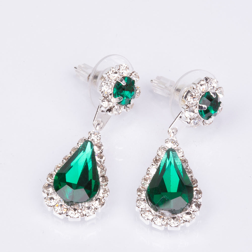 Conjunto de Aleación Bañado en Oro con Cristal Emporia® Verde y Cristal Emporia® Blanco ( Collar +Pendientes +Pulsera +Anillo )