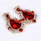 Conjunto de Aleación Bañado en Oro con Cristal Emporia® Rojo y Cristal Emporia® Blanco ( Collar +Pendientes )