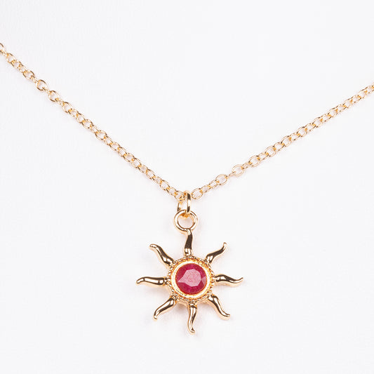 Collar de Aleación Bañado en Oro con Rubí