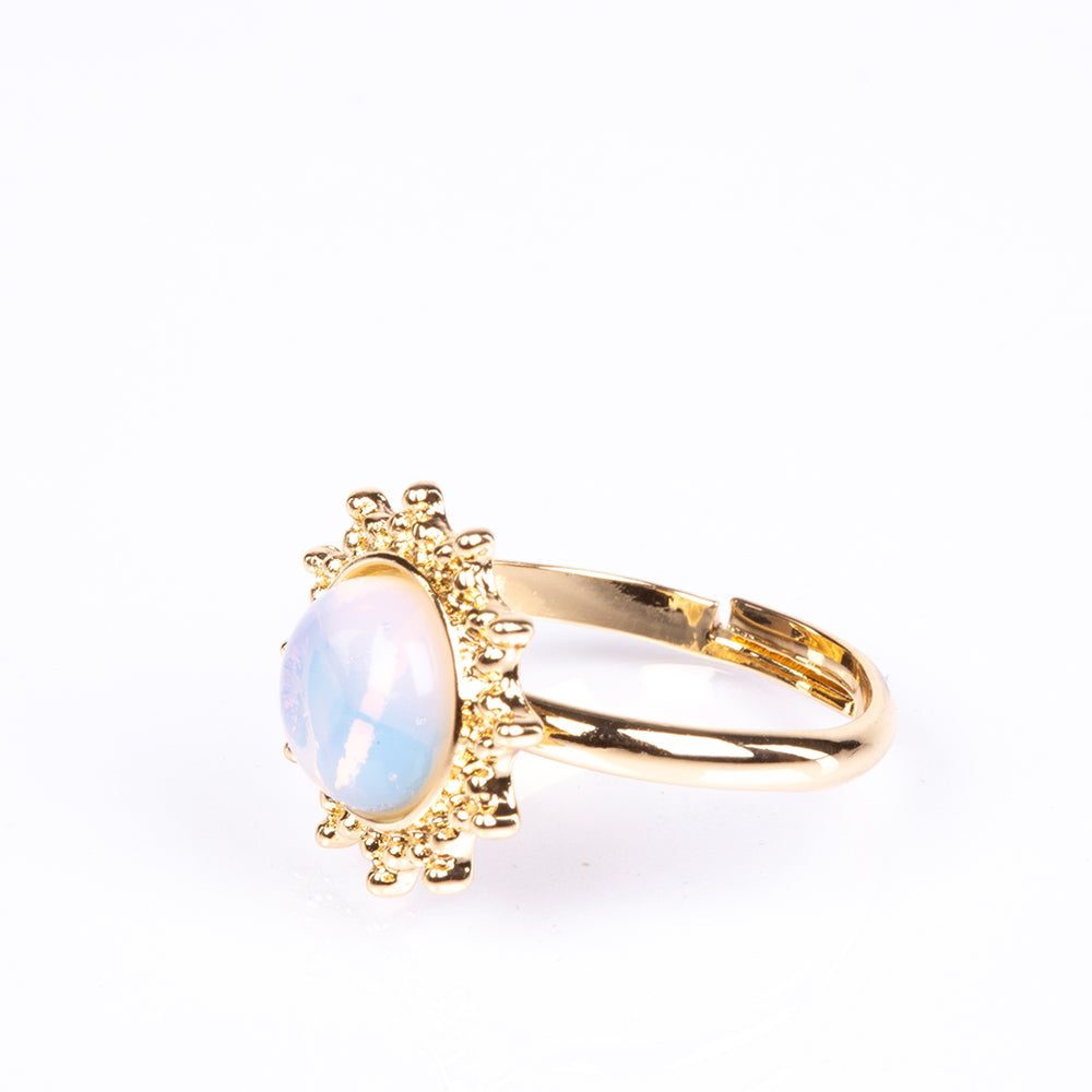 Anillo de Aleación Bañado en Oro con Piedra Lunar 2 