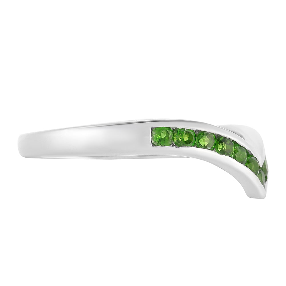 Anillo de Plata con Diópsido de Cromo 2 