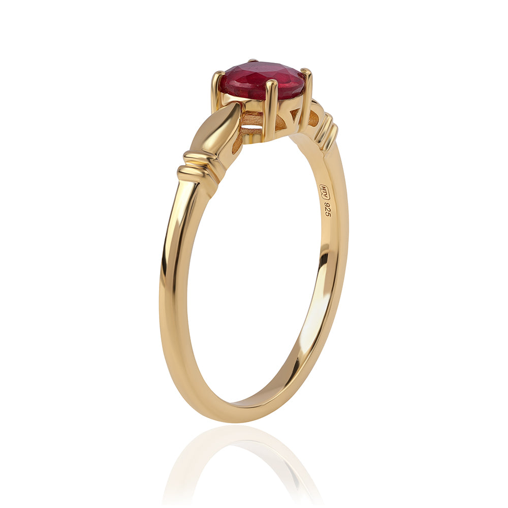 Anillo de Plata Bañada en Oro con Rubí de Mozambique