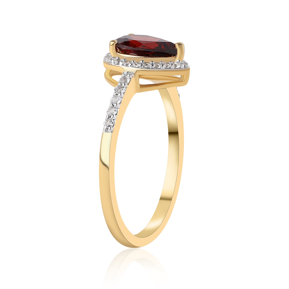 Anillo de Plata Bañada en Oro con Granate Barton y Topacio Blanco