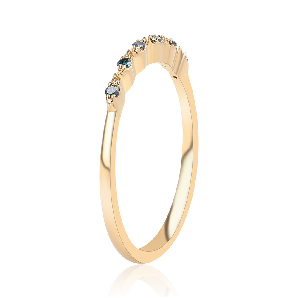 Anillo de Plata Bañada en Oro con Diamante Azul