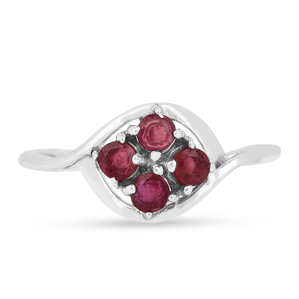 Anillo de Plata con Rubí de Tailandia