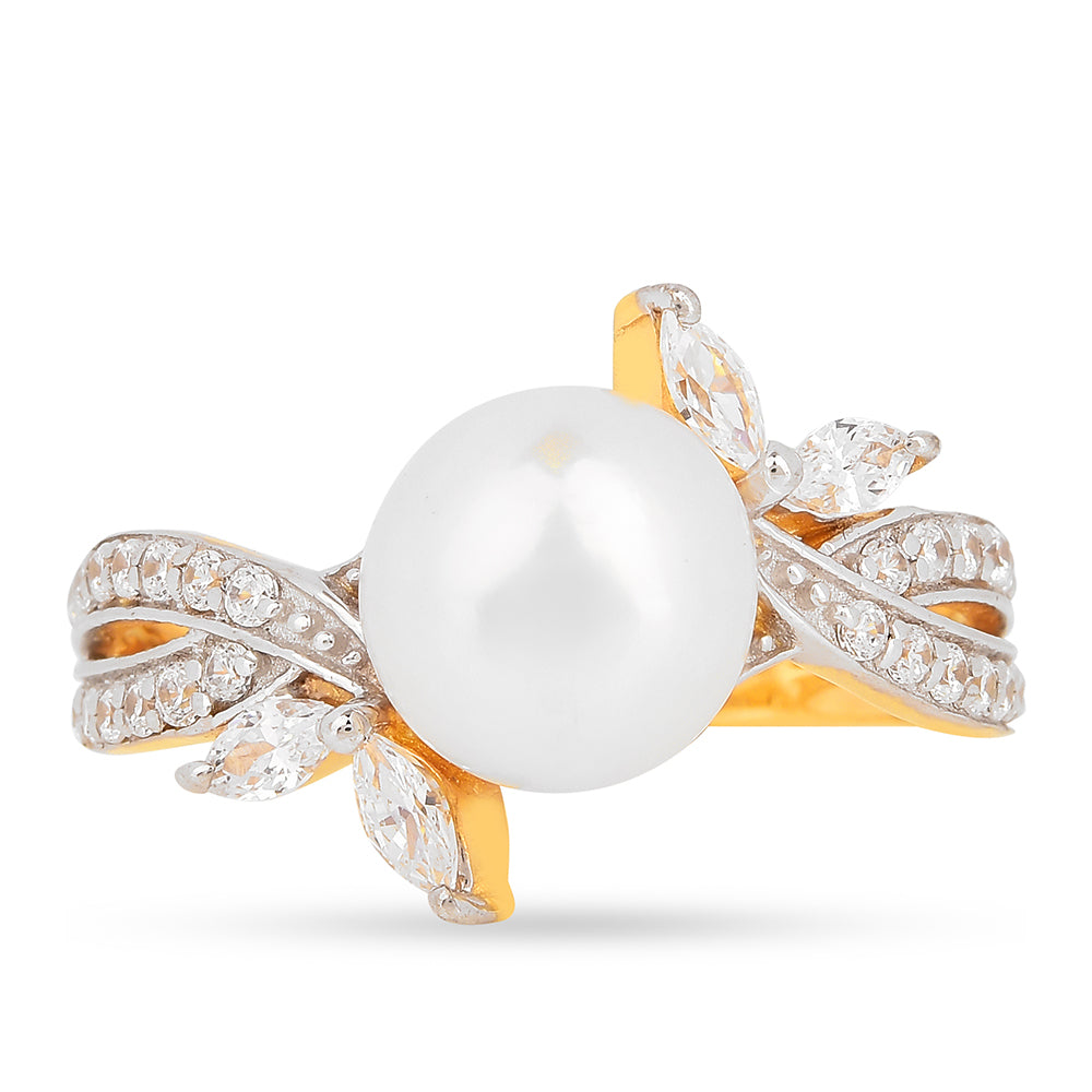 Anillo de Plata Bañada en Oro con Perla de Agua Dulce Crema y Zircón Blanco 2 