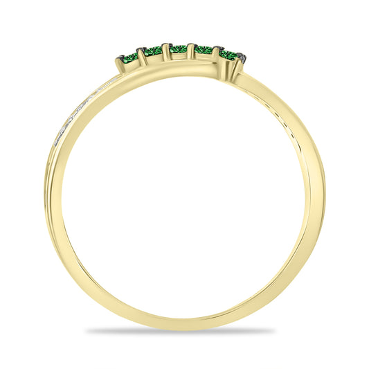 Anillo de Plata Bañada en Oro con Diamante Verde y Diamante blanco