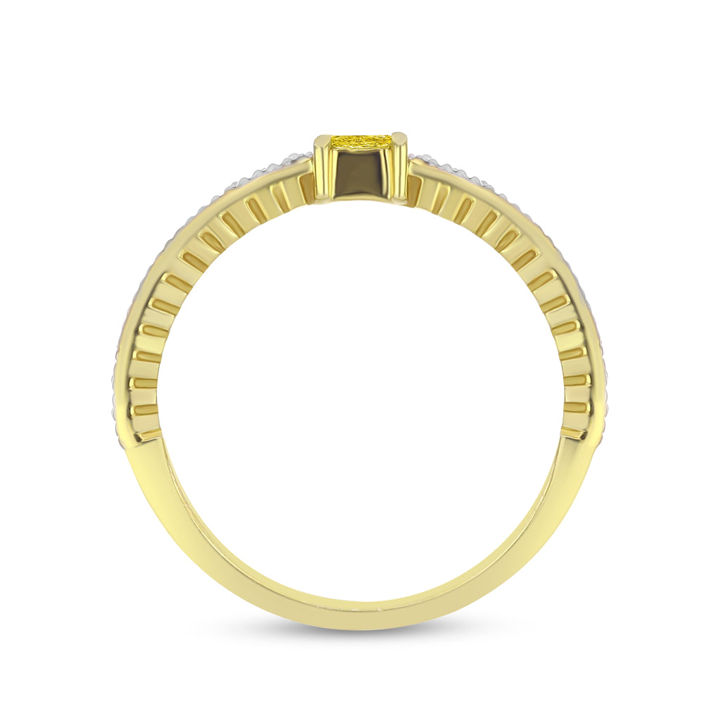 Anillo de Plata Bañada en Oro con Diamante Amarillo y Zircón blanco natural