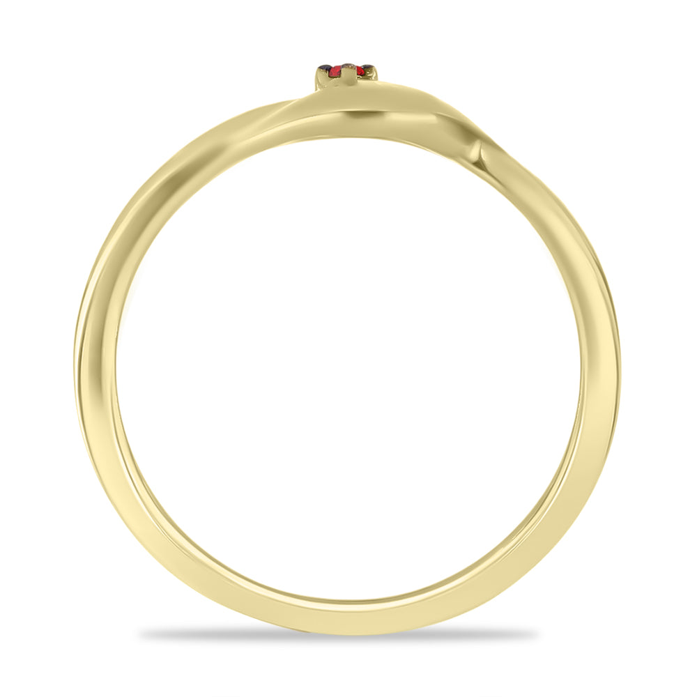 Anillo de Plata Bañada en Oro con Diamante Rojo 2 