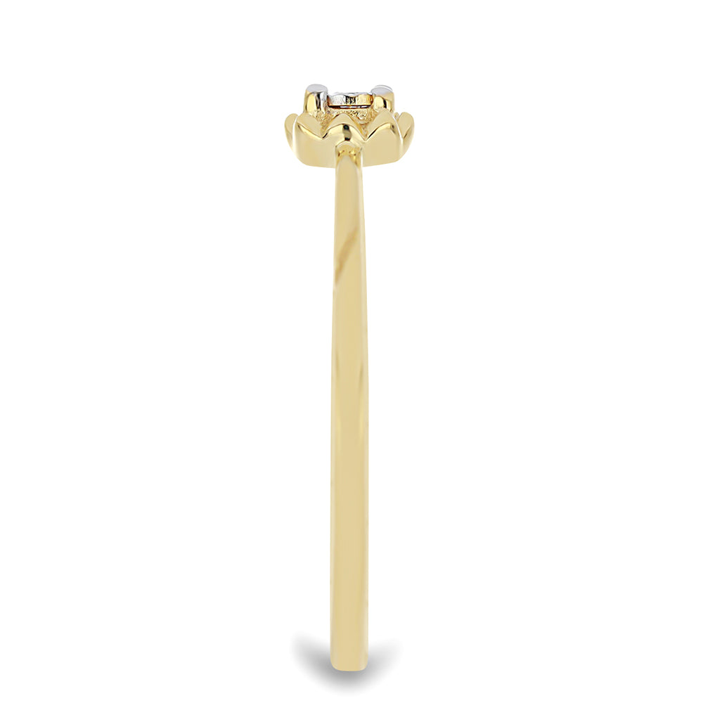 Anillo de Plata Bañada en Oro con Diamante blanco
