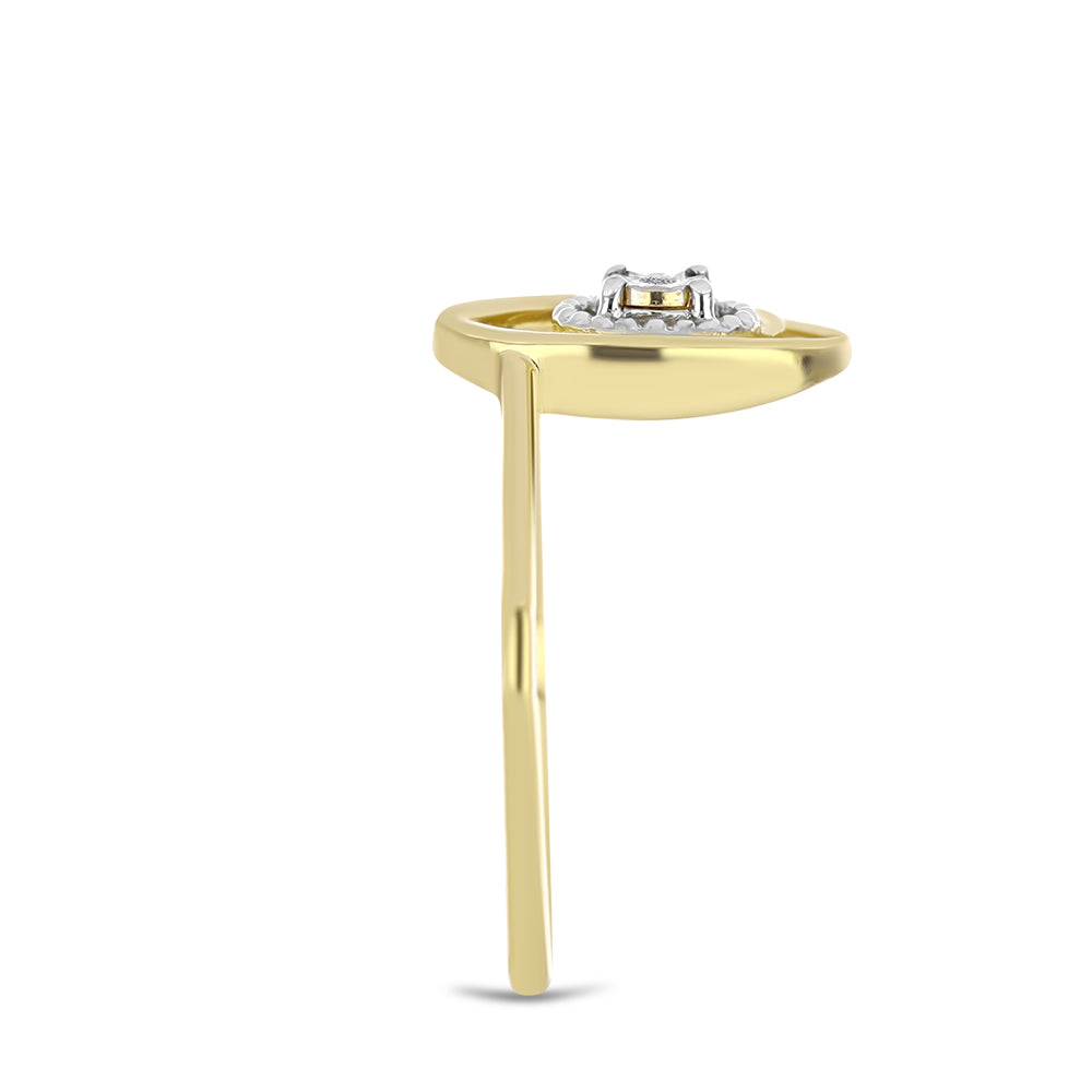 Anillo de Plata Bañada en Oro con Diamante blanco 4 