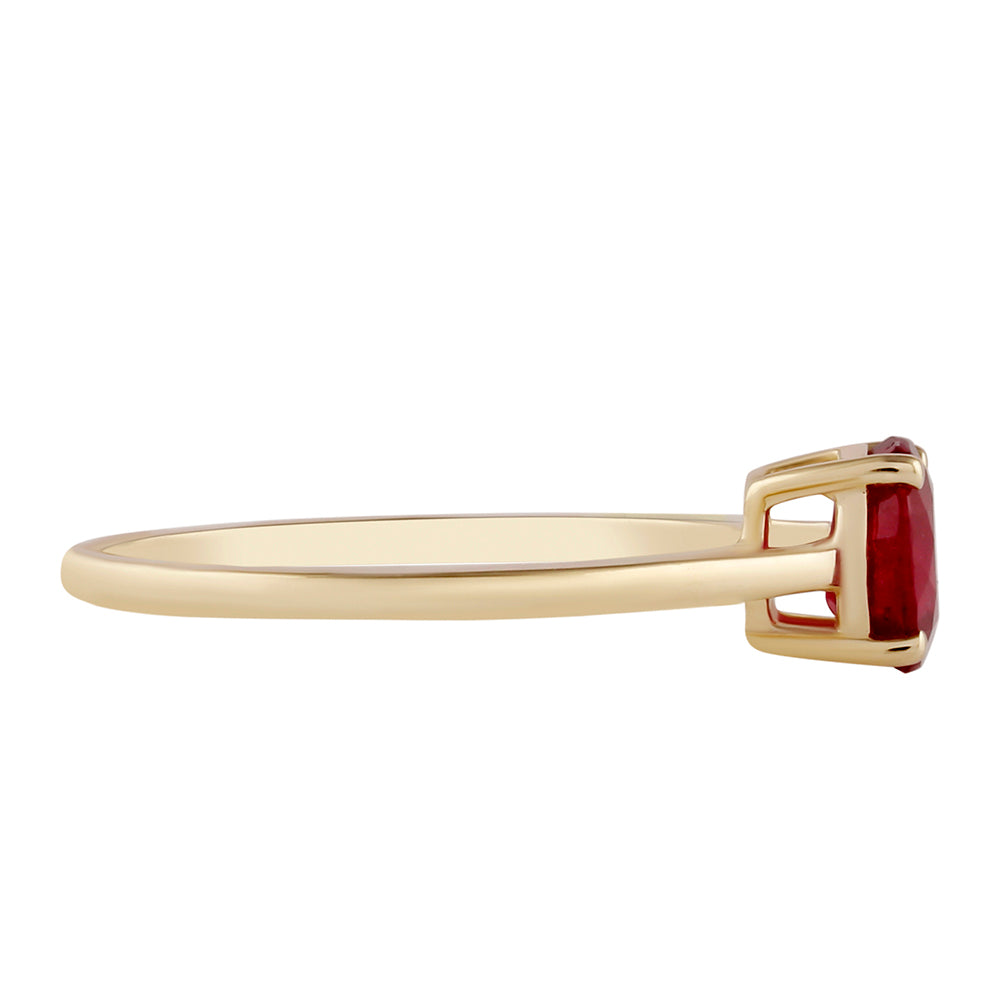 Anillo de Oro 9K con Rubí de Madagascar