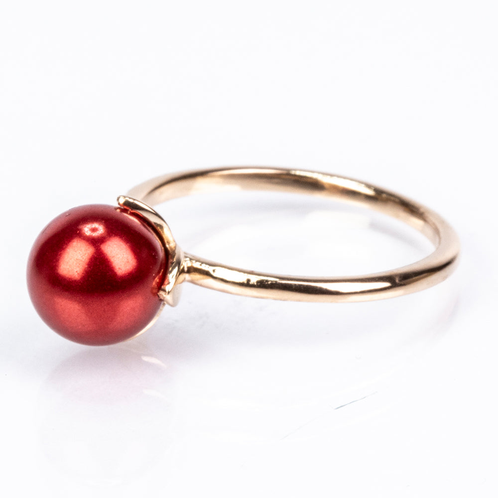 Conjunto de Plata Bañada en Oro con Perla roja de río ( Pendientes +Anillo +Colgante )