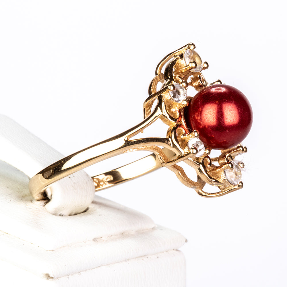 Anillo de Plata Bañada en Oro con Perla roja de río y Topacio Blanco 3 