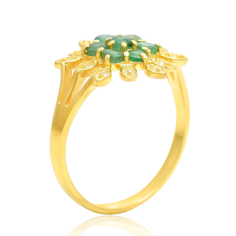 Anillo de Plata Bañada en Oro con Esmeralda de Brasil y Topacio Blanco