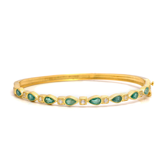 Brazalete de Plata Bañada en Oro con Esmeralda de Brasil y Topacio Blanco