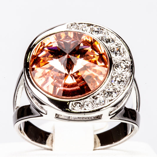 Anillo de Aleación Bañado en Oro Blanco con Cristal Emporia® Rojo