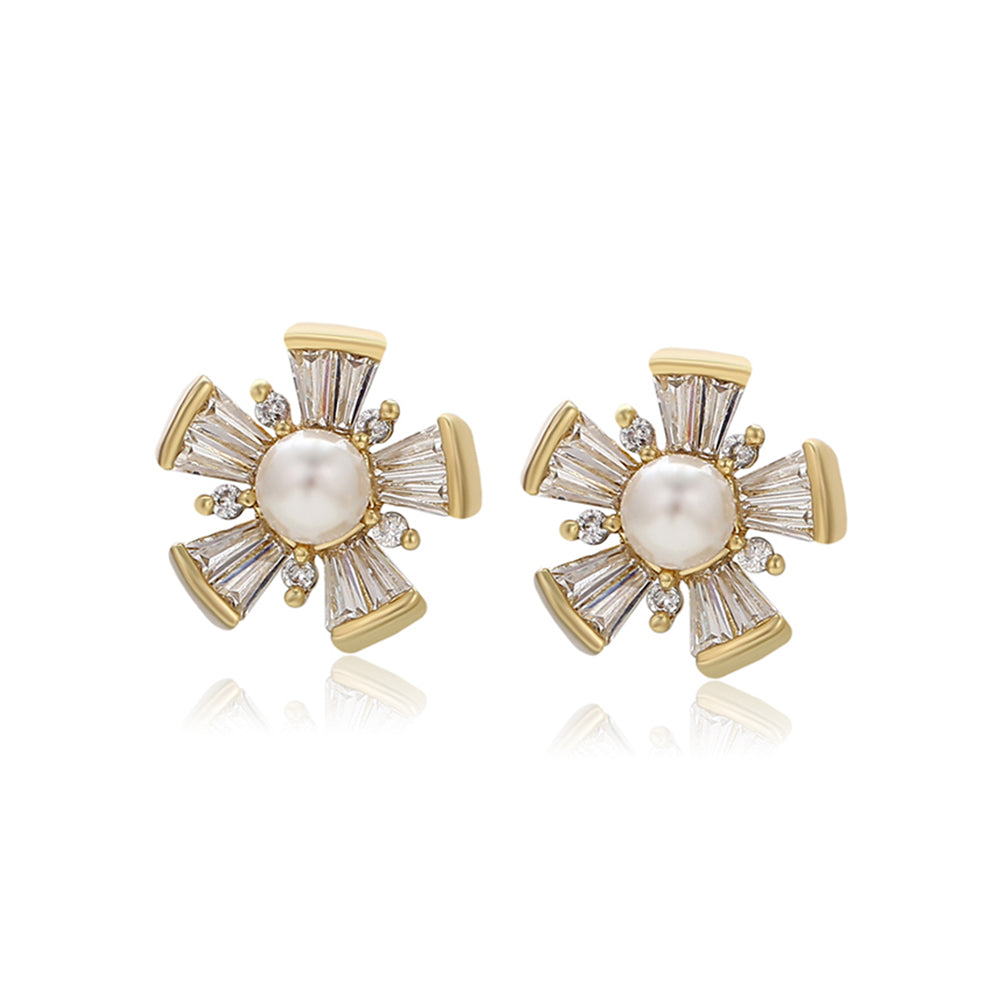 Pendientes de Aleación Bañado en Oro con Perla de cristal y Cristal Emporia® Blanco 1 