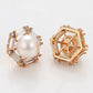Pendientes de Aleación Bañado en Oro con Perla de cristal y Cristal Emporia® Blanco