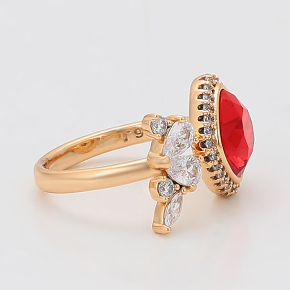 Anillo de Aleación Bañado en Oro con Cristal Emporia® Rojo y Cristal Emporia® Blanco 3 