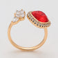 Anillo de Aleación Bañado en Oro con Cristal Emporia® Rojo y Cristal Emporia® Blanco