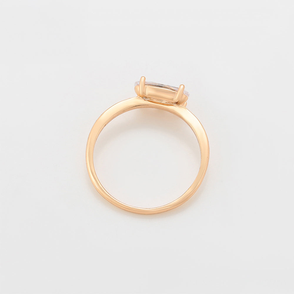 Anillo de Aleación Bañado en Oro con Cristal Emporia® Blanco 5 