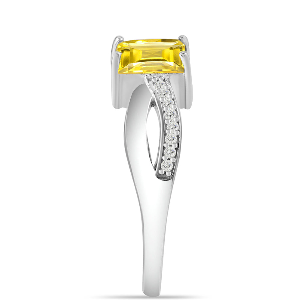 Anillo de Plata con Citrino de los Montes Urales y Topacio Blanco