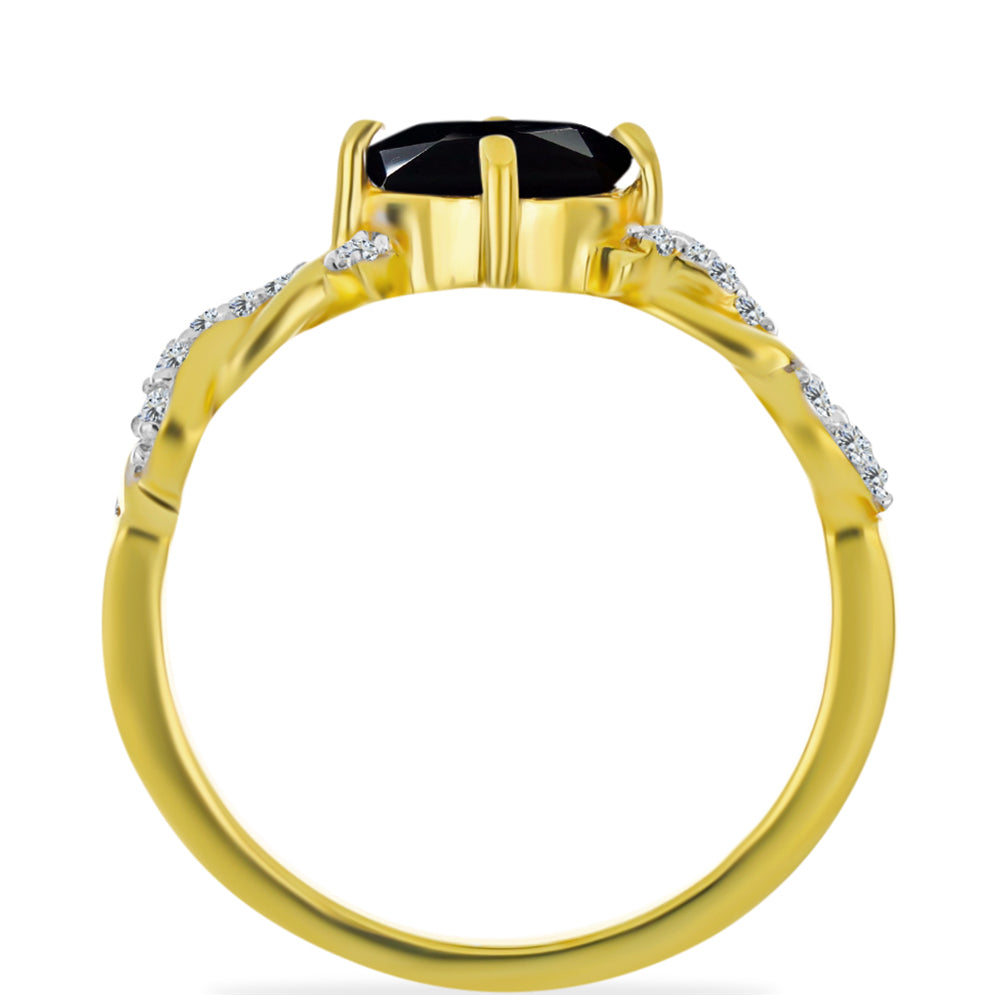 Anillo de Plata Bañada en Oro con Ónix Negro y Topacio Blanco