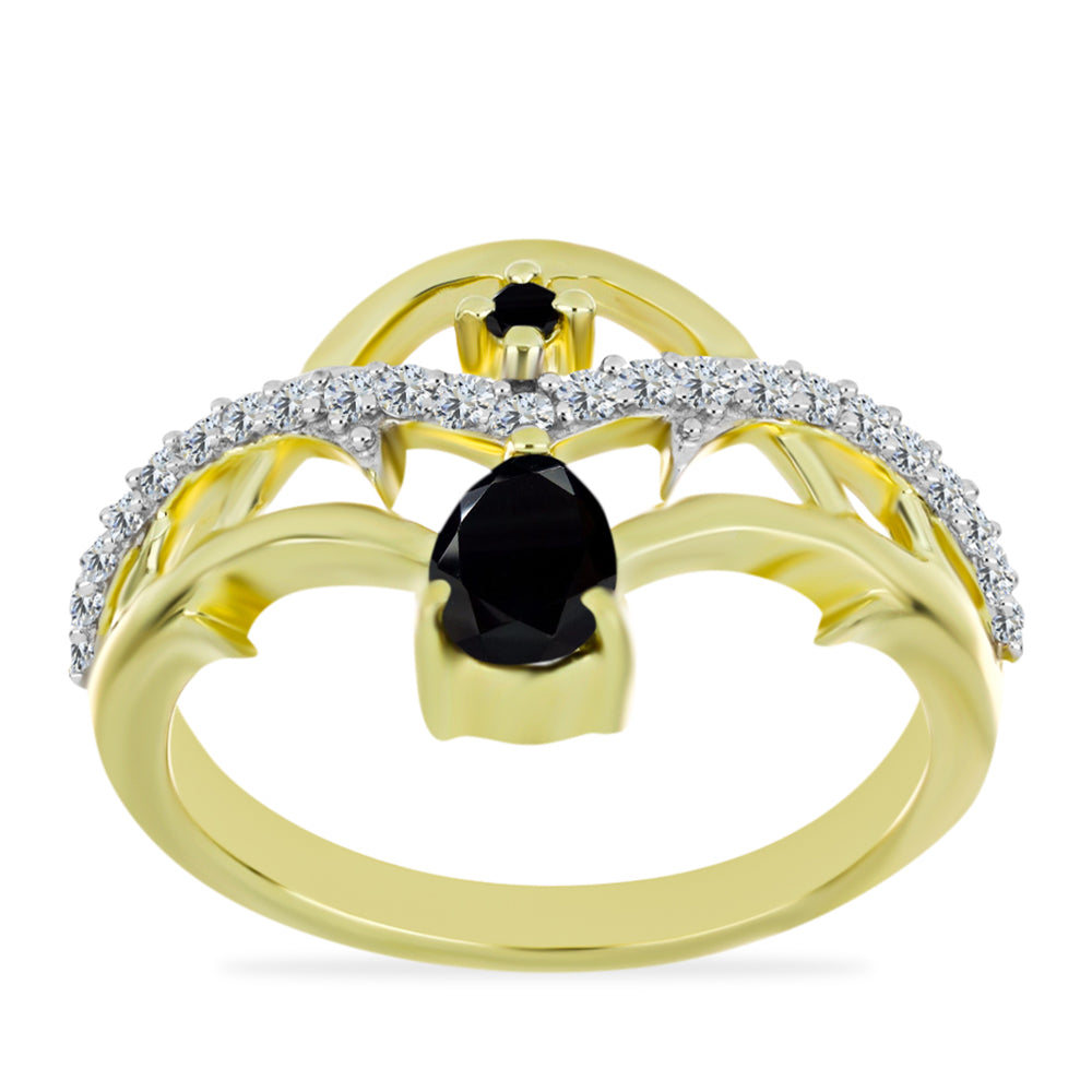 Anillo de Plata Bañada en Oro con Ónix Negro y Topacio Blanco