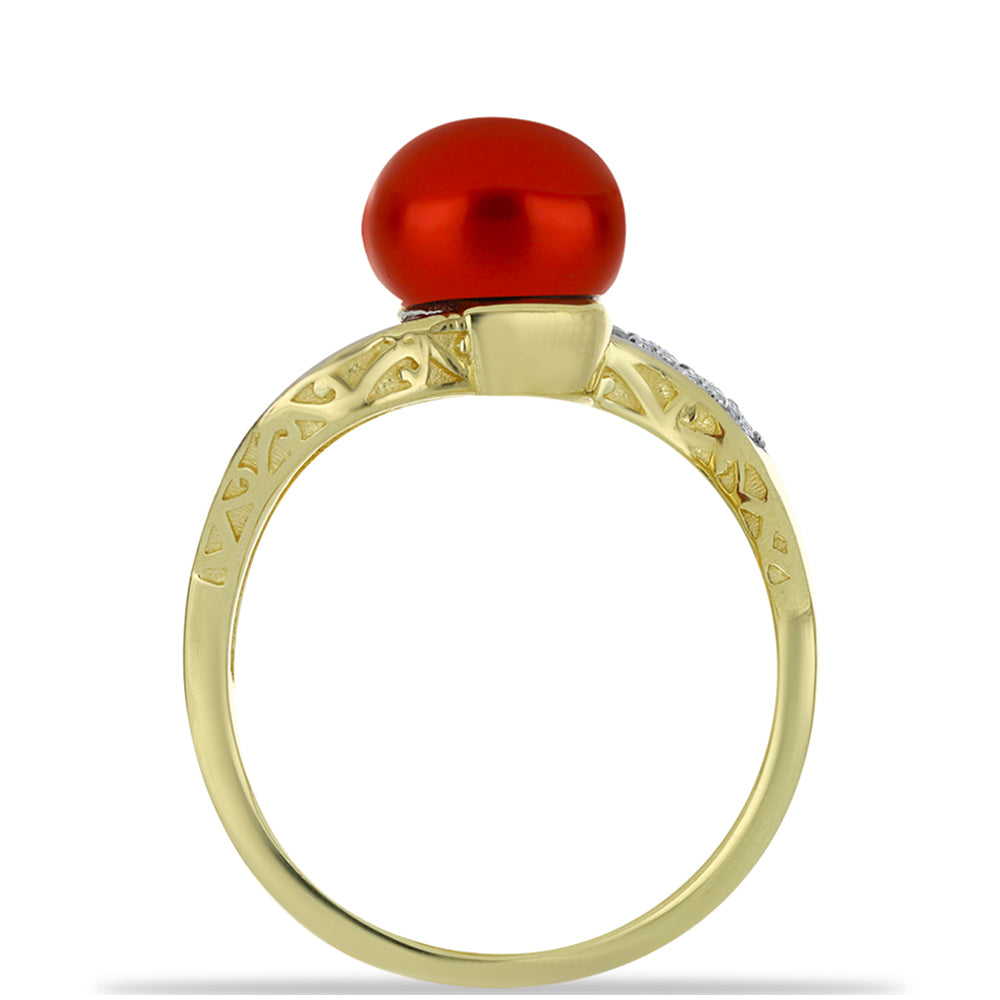 Anillo de Plata Bañada en Oro con Perla roja de río y Topacio Blanco 2 