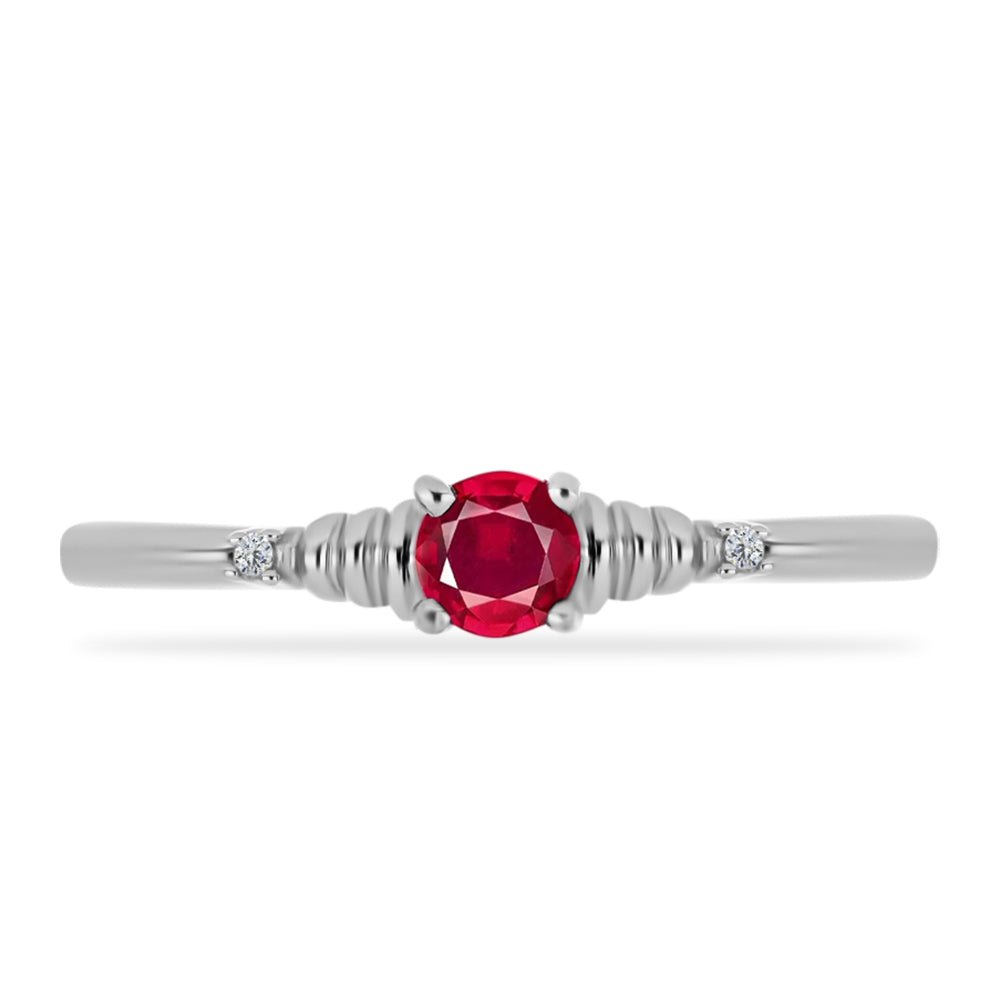 Anillo de Plata con Rubí de Madagascar y Diamante blanco