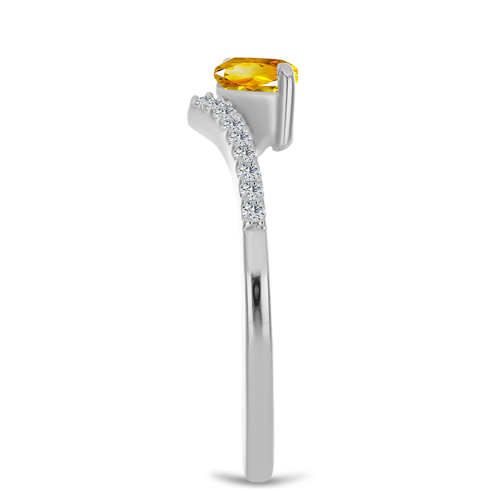 Anillo de Plata con Citrino de los Montes Urales y Topacio Blanco