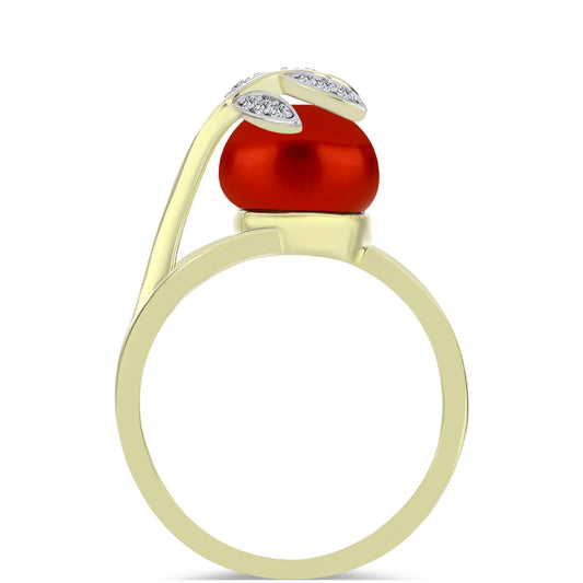 Anillo de Plata Bañada en Oro con Perla roja de río y Topacio Blanco