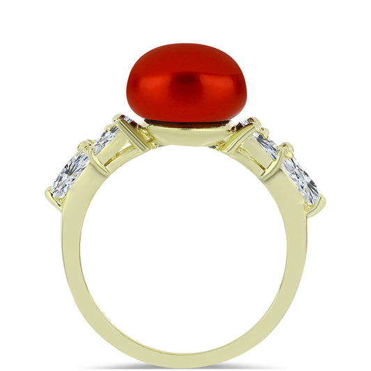 Anillo de Plata Bañada en Oro con Perla roja de río y Topacio Blanco