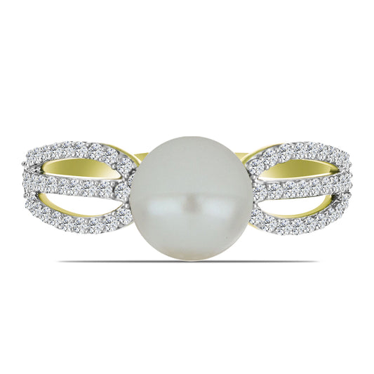 Anillo de Plata Bañada en Oro con Perla blanca de agua dulce y Topacio Blanco