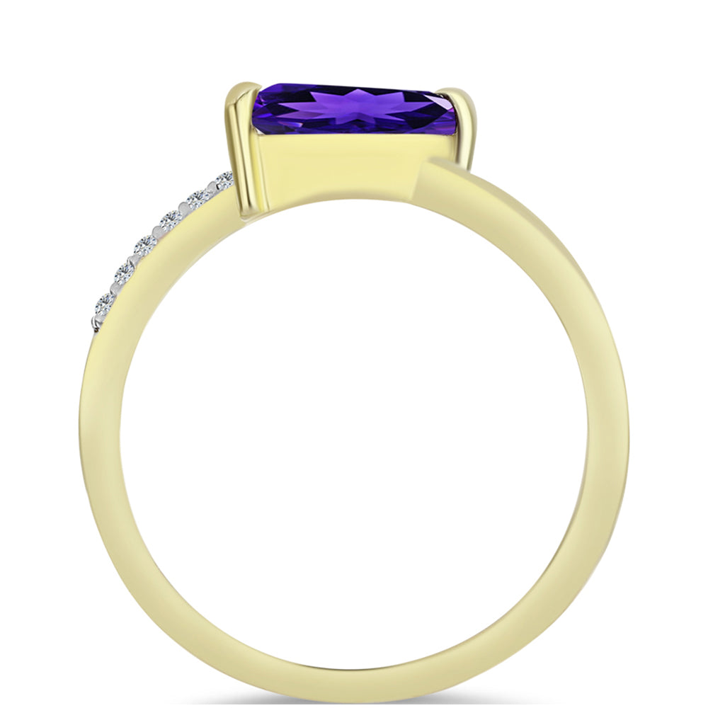 Anillo de Plata Bañada en Oro con Amatista de Marruecos y Topacio Blanco
